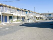 Motel 6 Fort Bragg