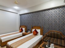 Sunstar Grand