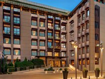 Lazart Hotel, Trademark Collection by Wyndham