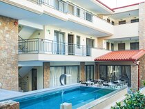 Core Hotel
