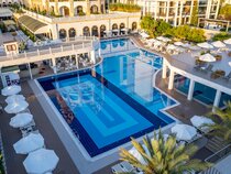 Jadore Deluxe Hotel Spa