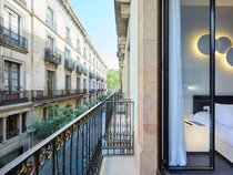 H10 Port Vell