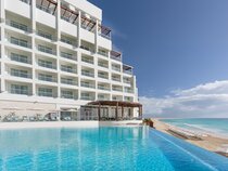 Sun Palace