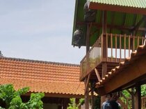 Nita's Homestay Banyuwangi by ZUZU