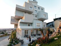 Elite Palace