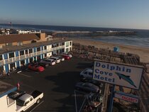 Dolphin Cove Motel