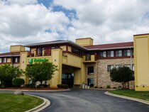 Holiday Inn Pewaukee Milwaukee West