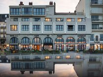 Le Cafe de Paris