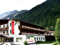 first mountain Hotel Ötztal