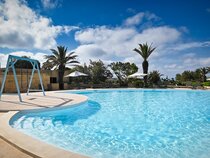 Hotel Ta Cenc