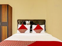 J&b Rooms Tomang by OYO