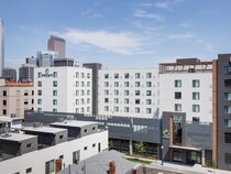 Element Denver Downtown East