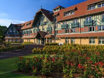 Renaissance Paris Hippodrome De St. Cloud Hotel