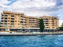 Park Lakeside Hotel