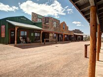 Tombstone Monument Ranch