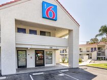 Motel 6 Fresno CA