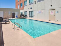 Holiday Inn Express & Suites El Paso East