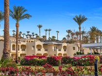 Grand Oasis Resort