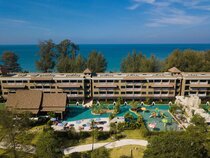 Maikhao Palm Beach Resort