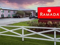 Ramada Luling