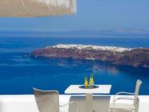 White Santorini