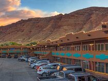 Big Horn Lodge