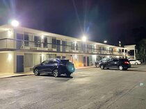 Motel 6 Marianna, FL