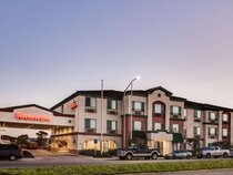 Ramada Marina