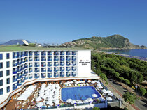 Hotel Grand Zaman Beach