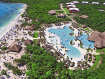 Grand Palladium Colonial Resort & Spa