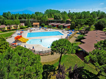 Del Garda Village