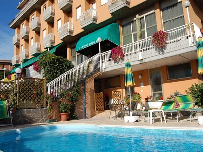 Garden Hotel & Resort Foto 6