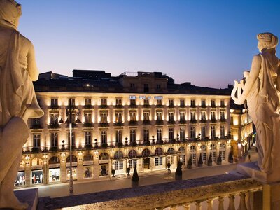 The Grand Hotel Foto 12