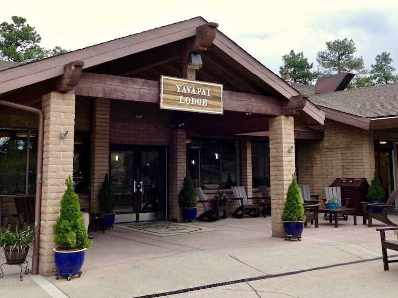 Yavapai Lodge West USA