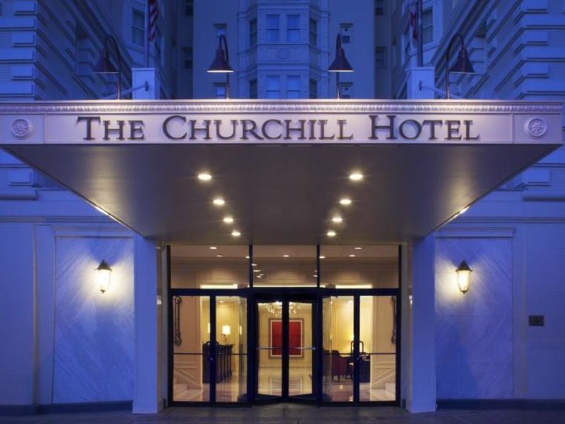 Das Hotel überzeugt durch die zentrale Lage in der Innenstadt von Washington, D.C.. The Churchill Hotel