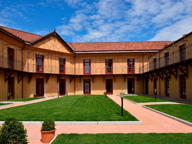 Castello Dal Pozzo Resort Lago Maggiore | Preferred Hotels & Resorts Italien Oleggio Castello