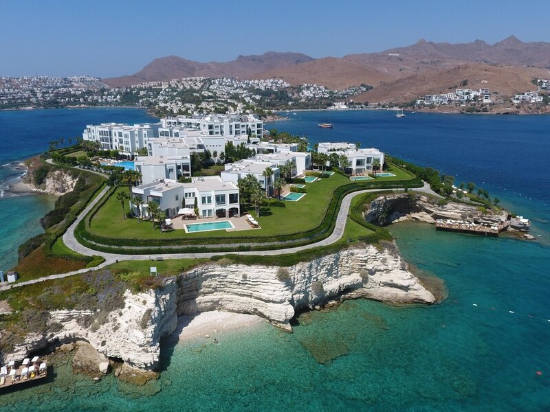 Xanadu Island Hotel