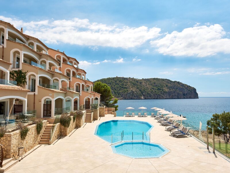 BAHÍA SUITES CAMP DE MAR