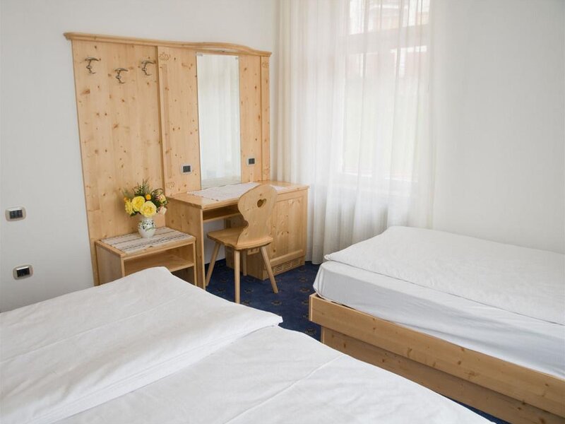 Hotel Regina Del Bosco Italien Ronzone