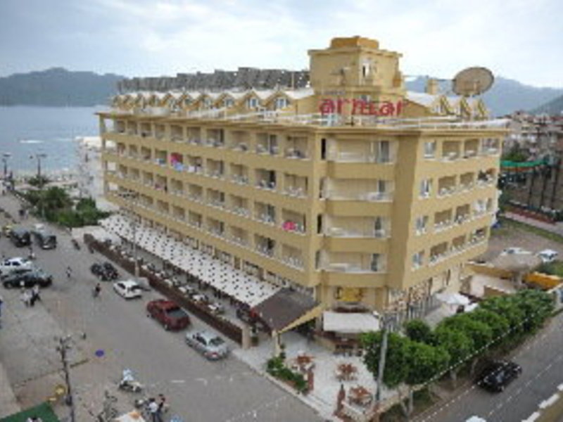 Mert Seaside Hotel