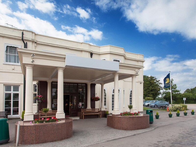 Russ Hill Hotel Großbritannien Charlwood