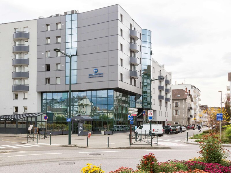 Moxy Annecy Frankreich