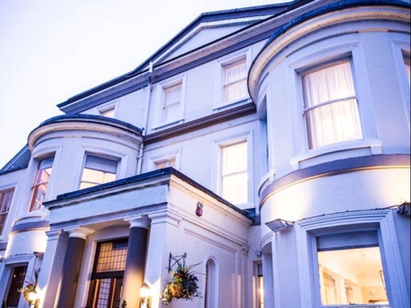 DoubleTree by Hilton Cheltenham Großbritannien Charlton Kings
