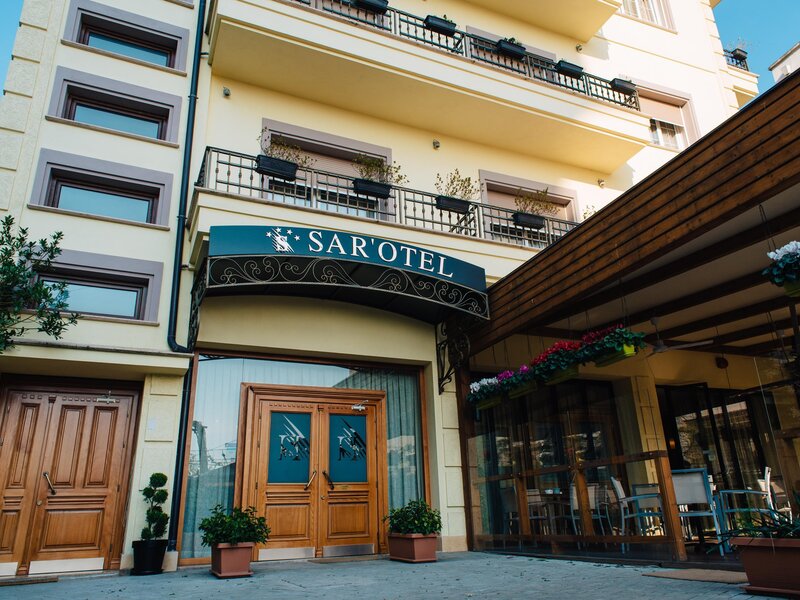 Hotel Sar'Otel Albanien Tirana