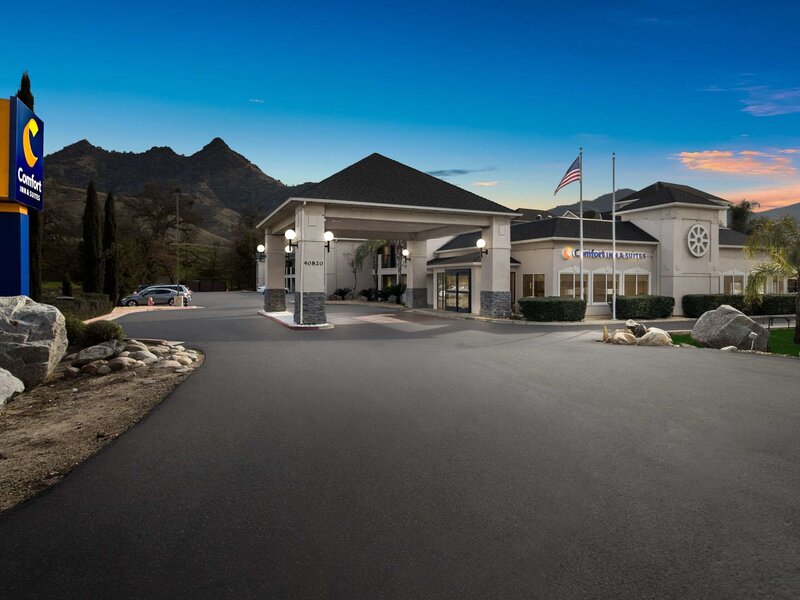 Hotel Comfort Inn & Suites Sequoia Kings Canyon USA