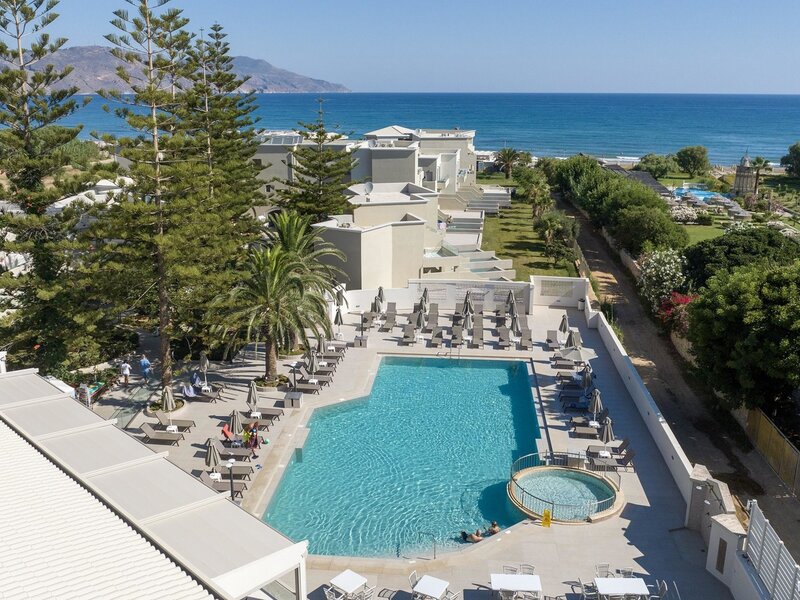 Vantaris Beach Hotel