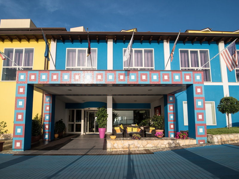 GH Hotel Avalon Sikani Italien Gioiosa Marea
