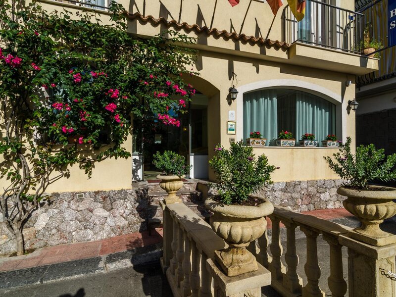 Hotel Sylesia Italien Letojanni