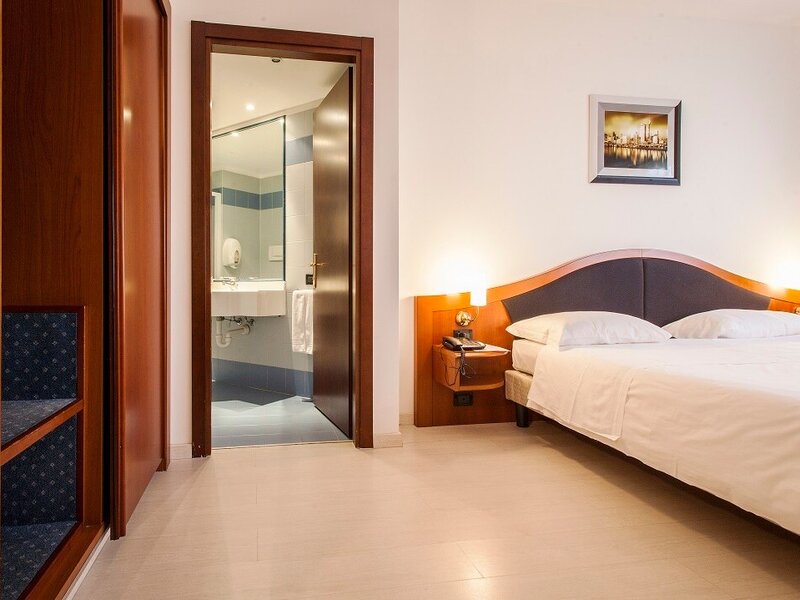 Hotel Donizetti Italien Lallio
