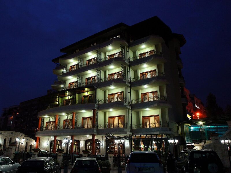 Dinasty Hotel Albanien Tirana